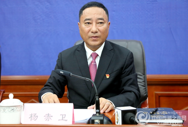 新闻发言人,林芝市委常委,副市长杨赤卫介绍西藏民主改革60年来林芝市